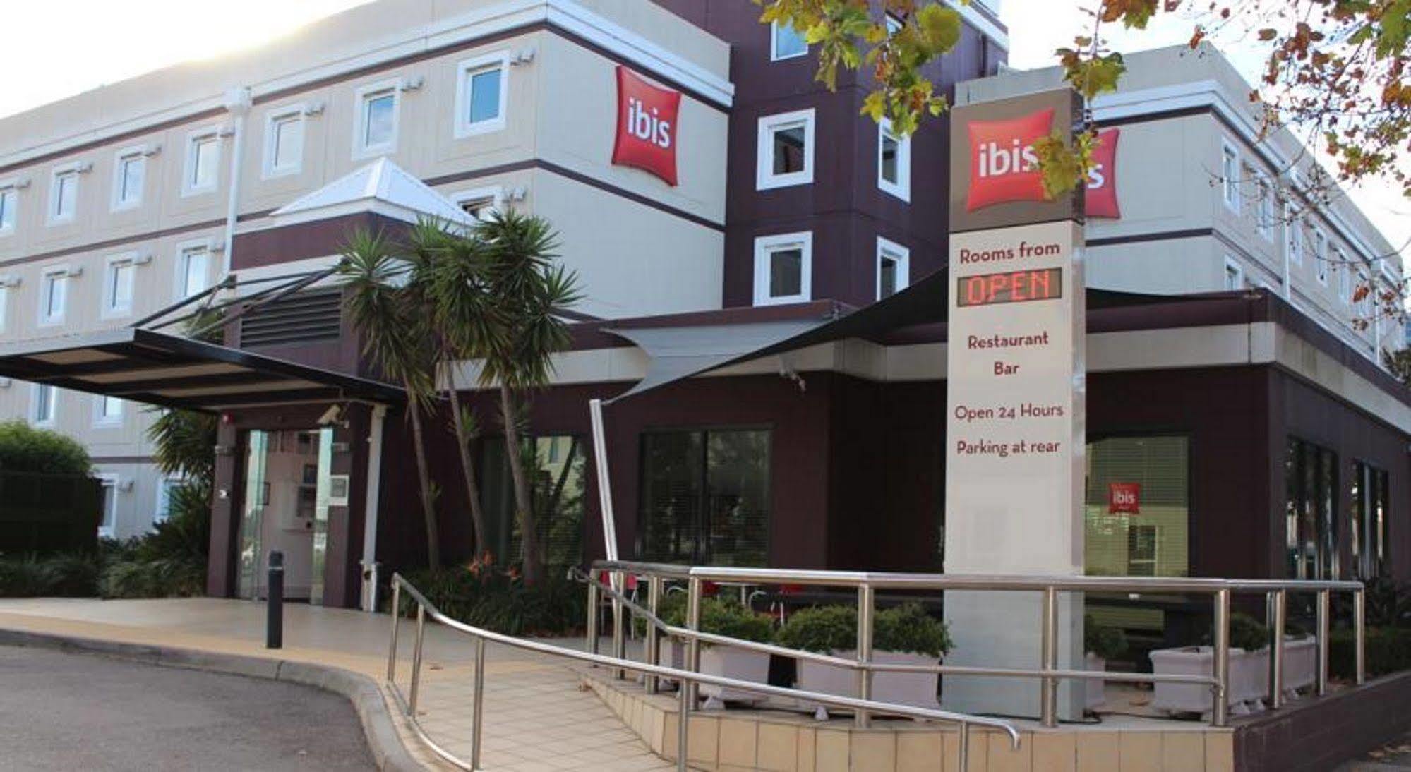 Hotel Ibis Newcastle Exterior foto